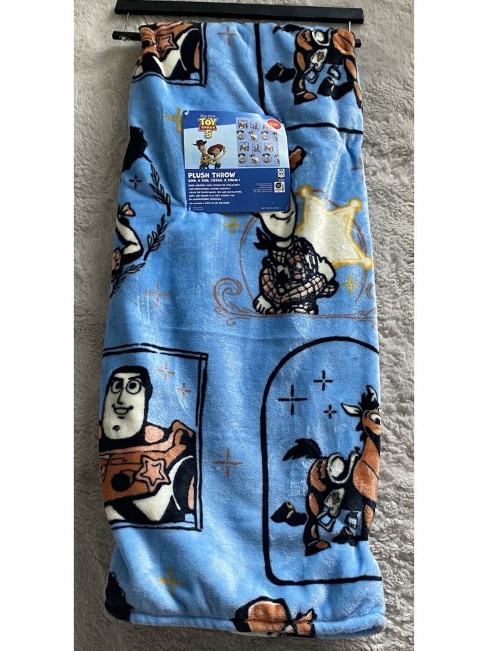 Disney Toy Story 5 Throw Blanket Woody Jessie Buzz‎ Lightyear Bullseye 50” X 70”
